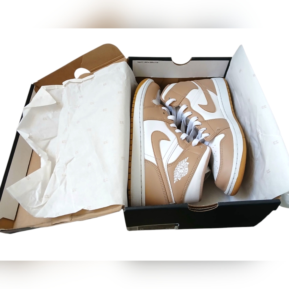 Nike Air Jordan 1 Mid Tan and White- Size 8 Men EUC - Picture 11 of 12